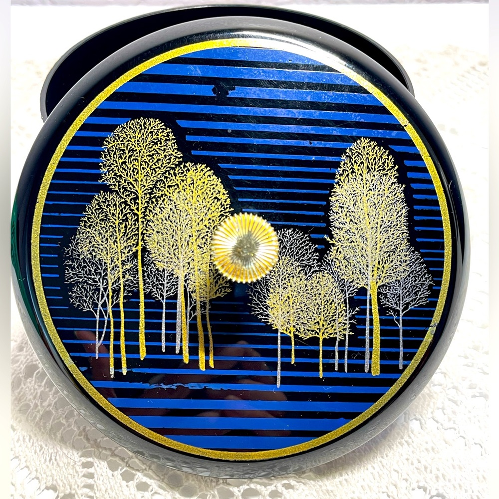 Japanese Toyo Lacquerware Lidded Box Vanity Gold Trees Black Blue